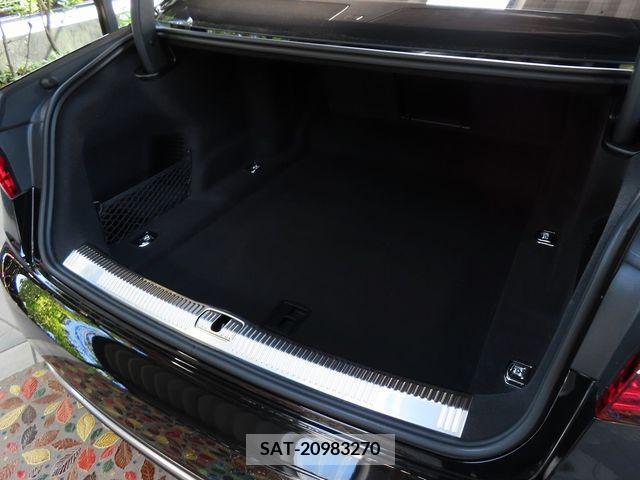 Audi A8 2022-06 202964-26