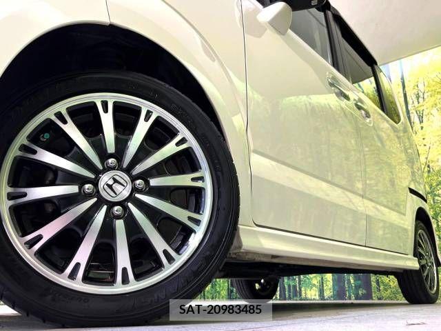 Honda N BOX CUSTOM 2013-10 364841-13
