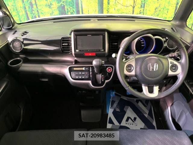 Honda N BOX CUSTOM 2013-10 364841-1