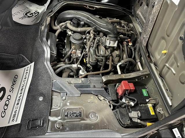 Toyota HIACE VAN 2011-08 10330-19