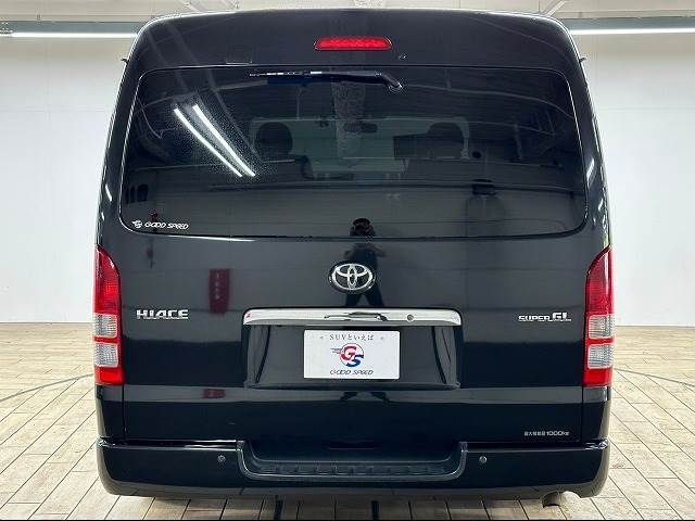 Toyota HIACE VAN 2011-08 10330-12