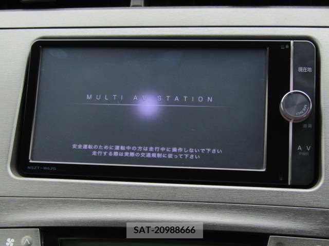 Toyota PRIUS PHV 2012-09 240701-10