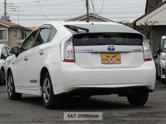 Toyota PRIUS PHV 2012-09 240701-8