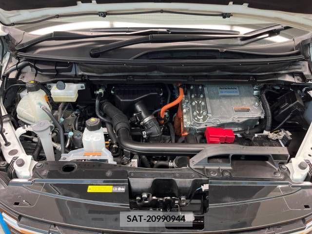 Nissan SERENA 2020-05 217336-18