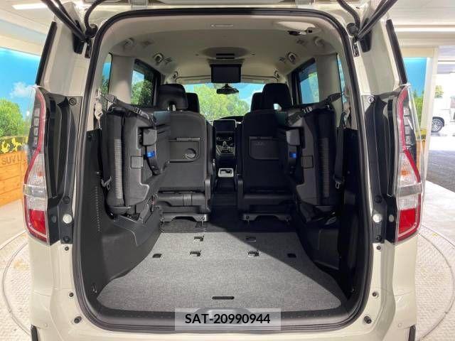 Nissan SERENA 2020-05 217336-10