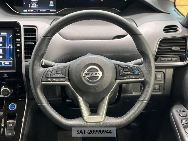 Nissan SERENA 2020-05 217336-11