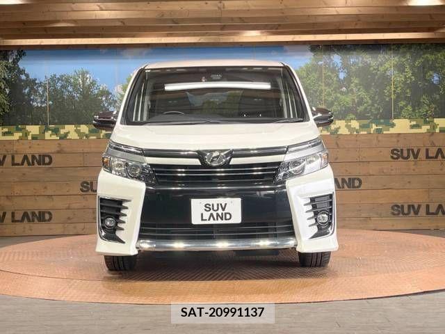 Toyota VOXY 2017-01 326473-14