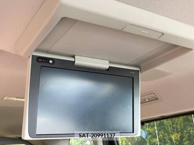 Toyota VOXY 2017-01 326473-4