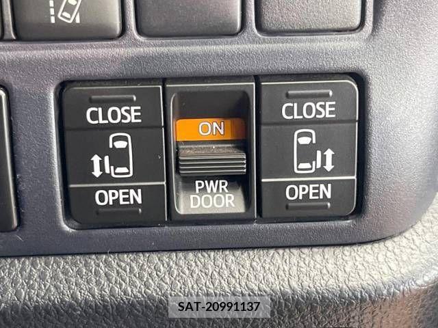 Toyota VOXY 2017-01 326473-6
