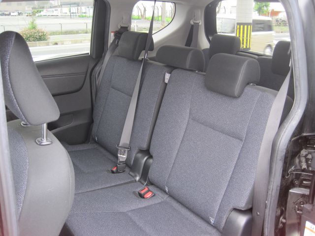 Toyota SIENTA 2016-06 8388-3