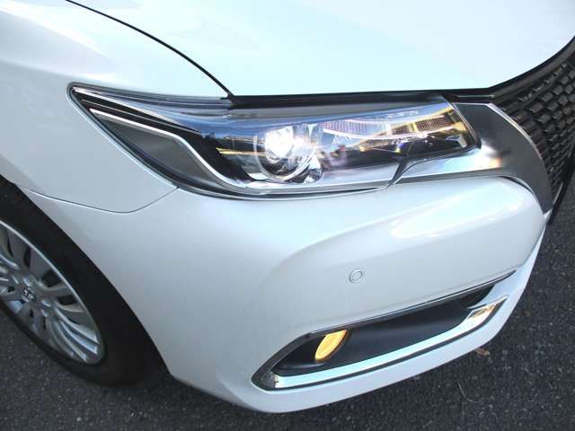 Toyota ALLION 2017-06 185995-2