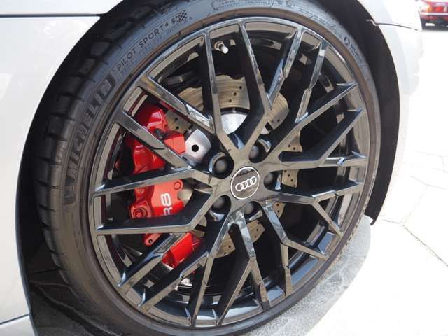Audi R8 2018-02 191280-3