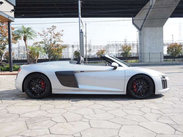 Audi R8 2018-02 191280-10