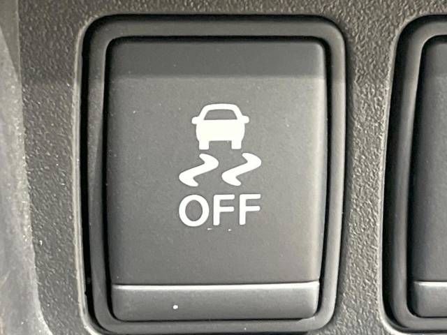 Nissan JUKE 2016-09 24896-7