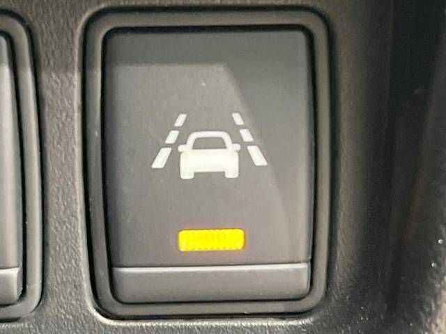 Nissan JUKE 2016-09 24896-5