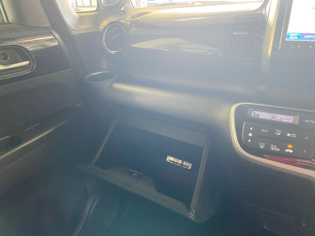 Honda N BOX CUSTOM 2012-11 11520-9