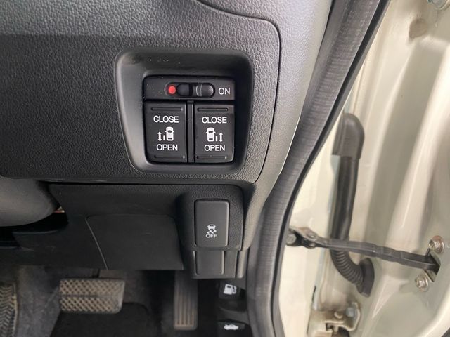 Honda N BOX CUSTOM 2012-11 11520-23