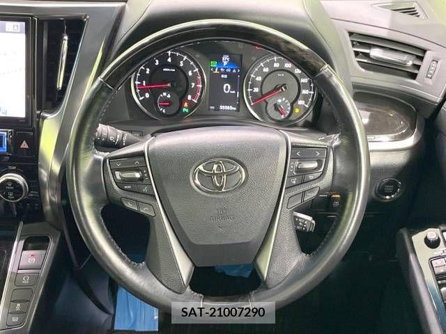 Toyota VELLFIRE 2017-04 369702-12