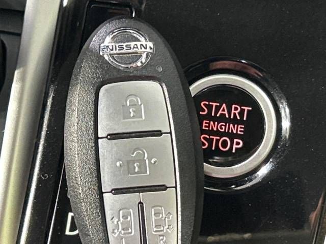 Nissan SERENA 2018-03 11517-7