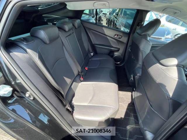 Toyota PRIUS 2019-09 282095-9