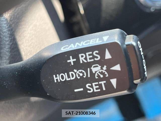 Toyota PRIUS 2019-09 282095-7