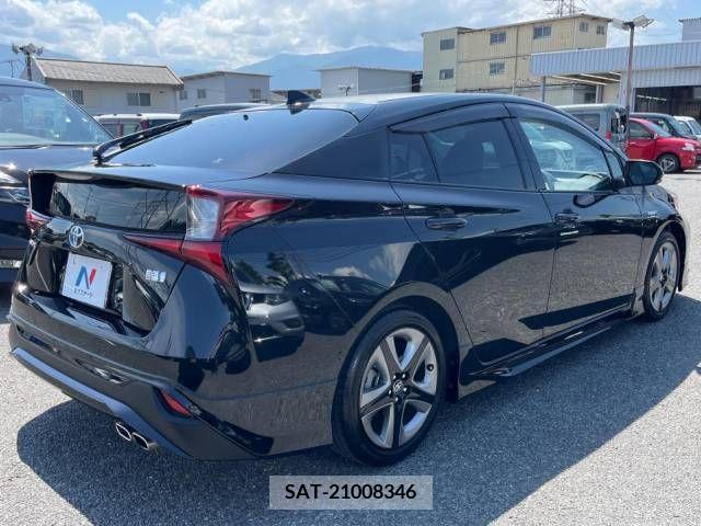 Toyota PRIUS 2019-09 282095-17