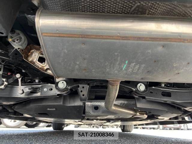 Toyota PRIUS 2019-09 282095-19