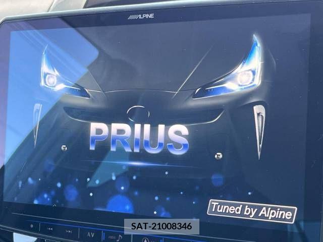 Toyota PRIUS 2019-09 282095-3