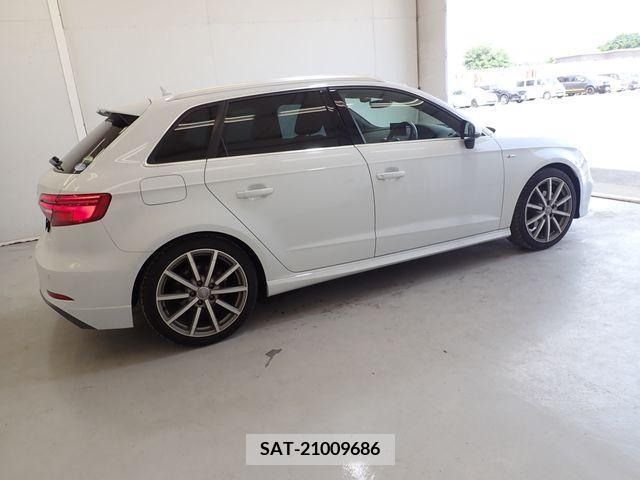 Audi A3 2018-07 347947-4