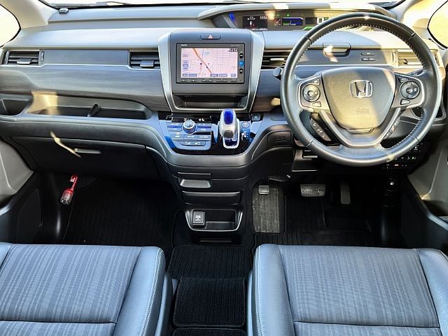 Honda FREED HYBRID 2017-05 195014-1