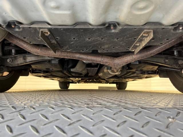Toyota MARK X 2017-08 191656-19
