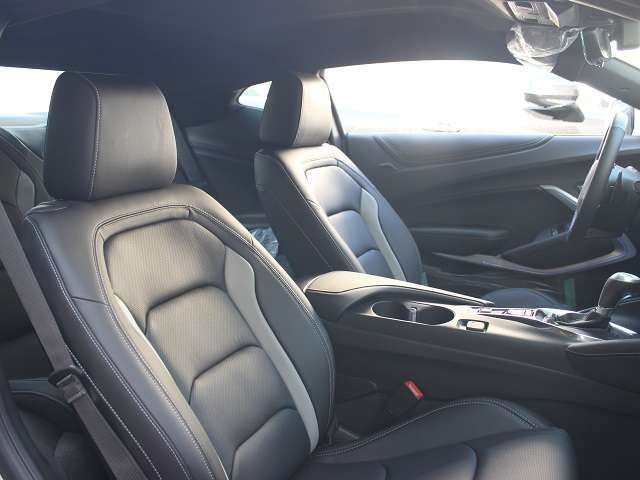 Chevrolet CAMARO 2022-08 17073-5