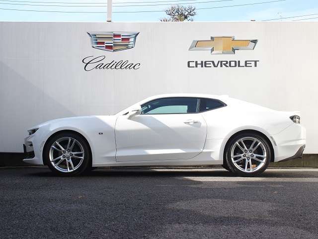 Chevrolet CAMARO 2022-08 17073-10