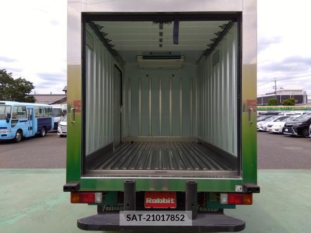 Hino DUTRO 2022-03 267727-5