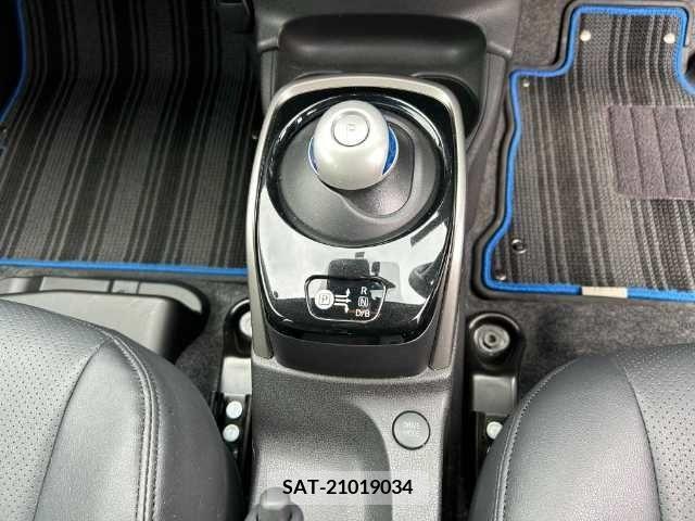 Nissan NOTE 2020-09 305515-12