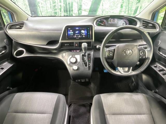 Toyota SIENTA 2021-10 22374-1