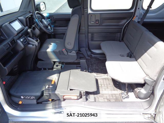 Honda N-VAN 2018-12 237692-15