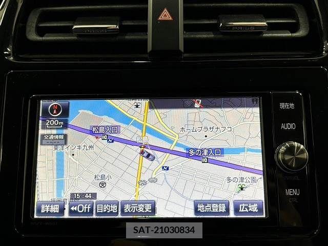 Toyota PRIUS 2017-06 281942-2
