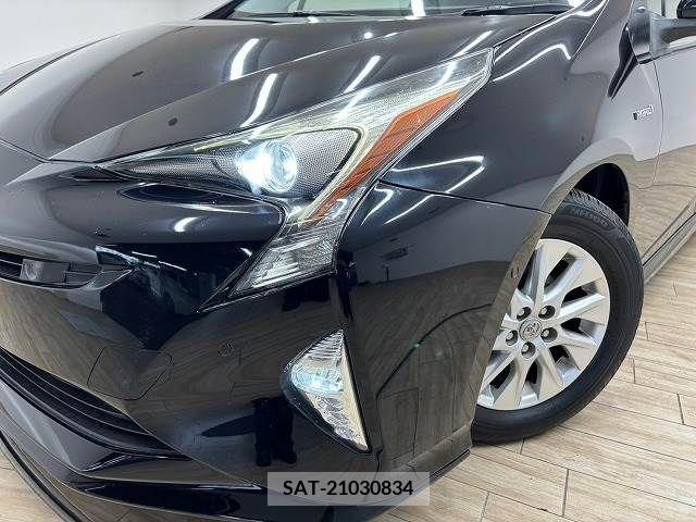 Toyota PRIUS 2017-06 281942-18