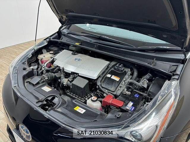 Toyota PRIUS 2017-06 281942-17