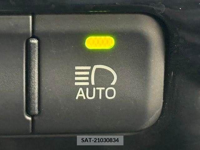 Toyota PRIUS 2017-06 281942-7