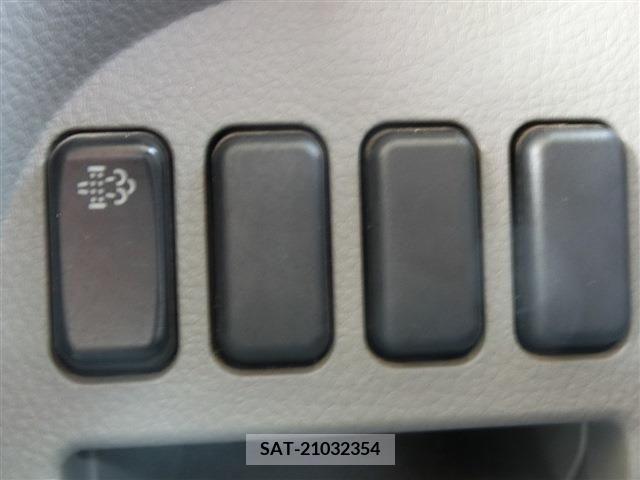 Mitsubishi CANTER 2018-09 263590-25