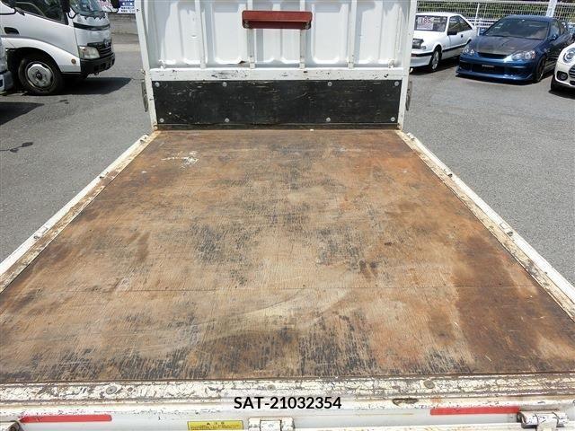 Mitsubishi CANTER 2018-09 263590-11