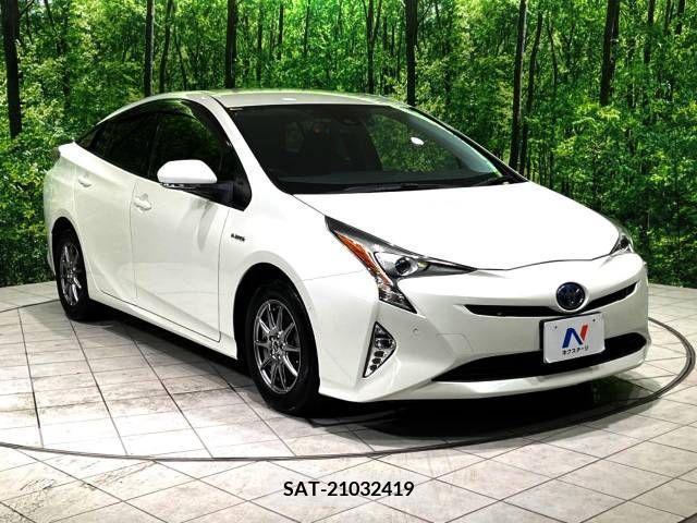 Toyota PRIUS 2016-07 377327-15