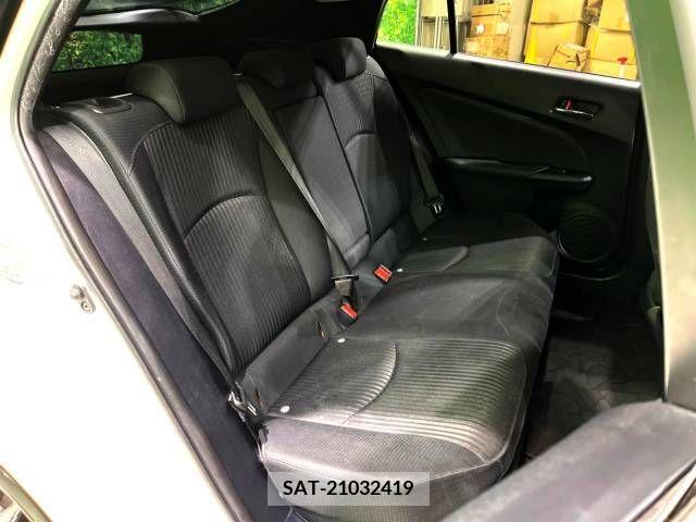 Toyota PRIUS 2016-07 377327-9