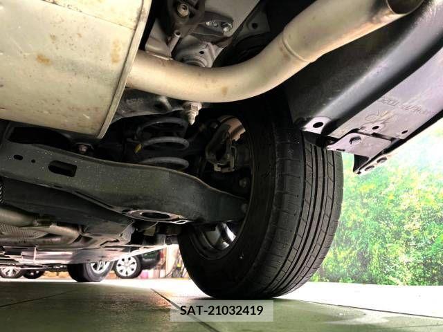 Toyota PRIUS 2016-07 377327-19