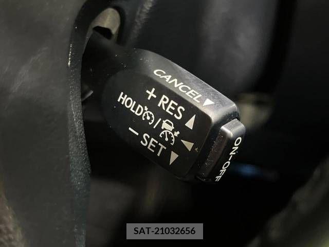 Toyota VELLFIRE 2018-07 299437-7