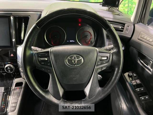 Toyota VELLFIRE 2018-07 299437-12