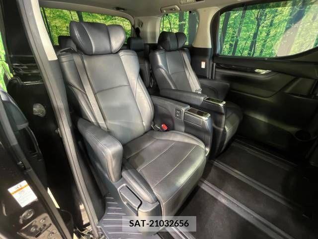 Toyota VELLFIRE 2018-07 299437-9