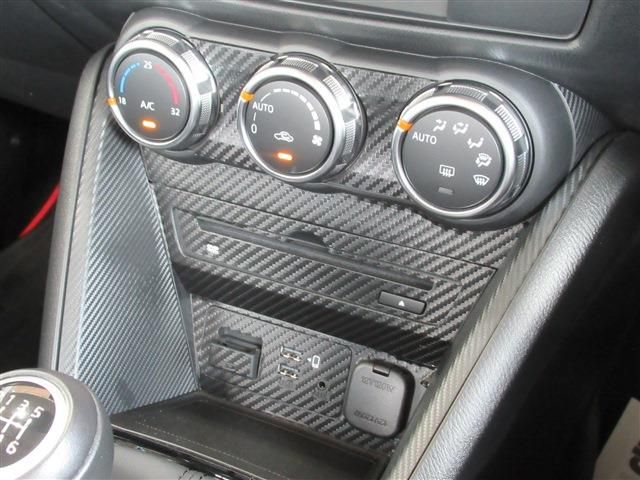 Mazda MAZDA2 2022-02 19901-10